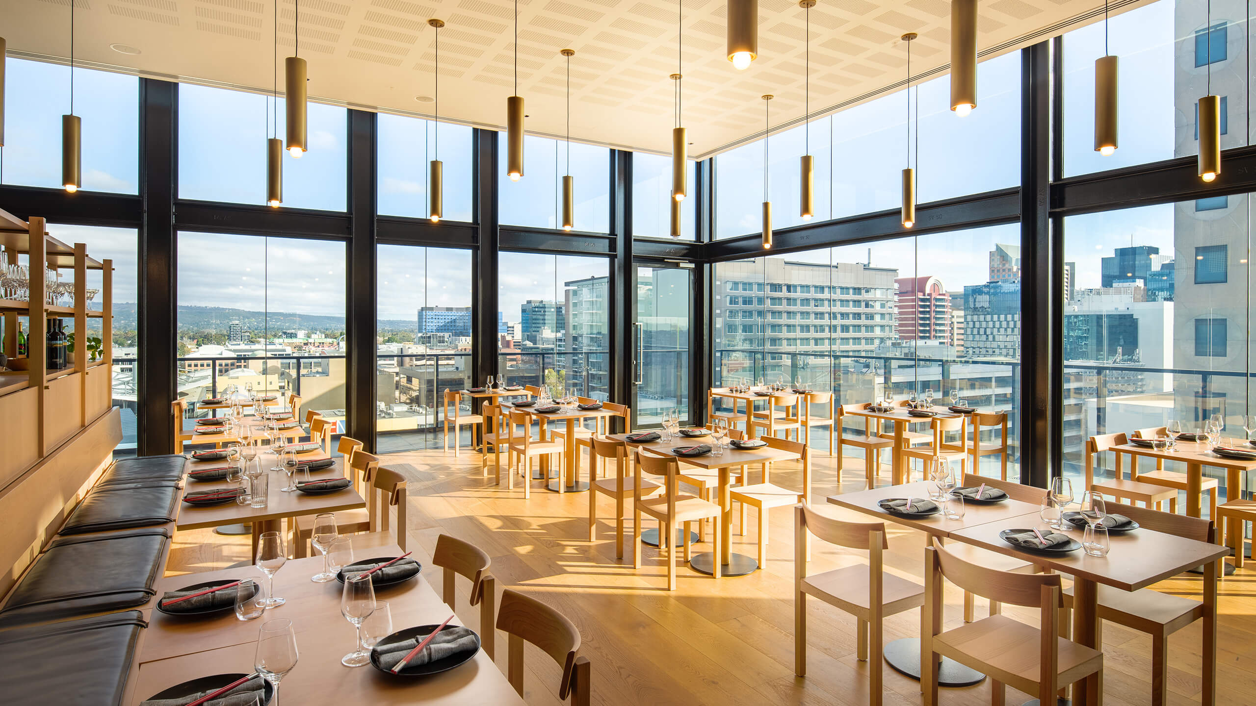 Koomo Restaurant - Main Dining